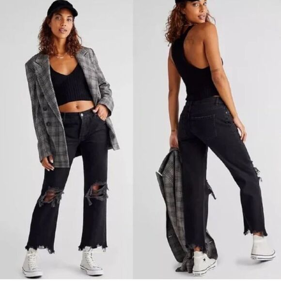 We The Free Maggie Mid Rise Jeans Washed Black Distressed Size 30 - Picture 1 of 9